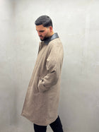 Eleganter Mantel mit Lederkragen