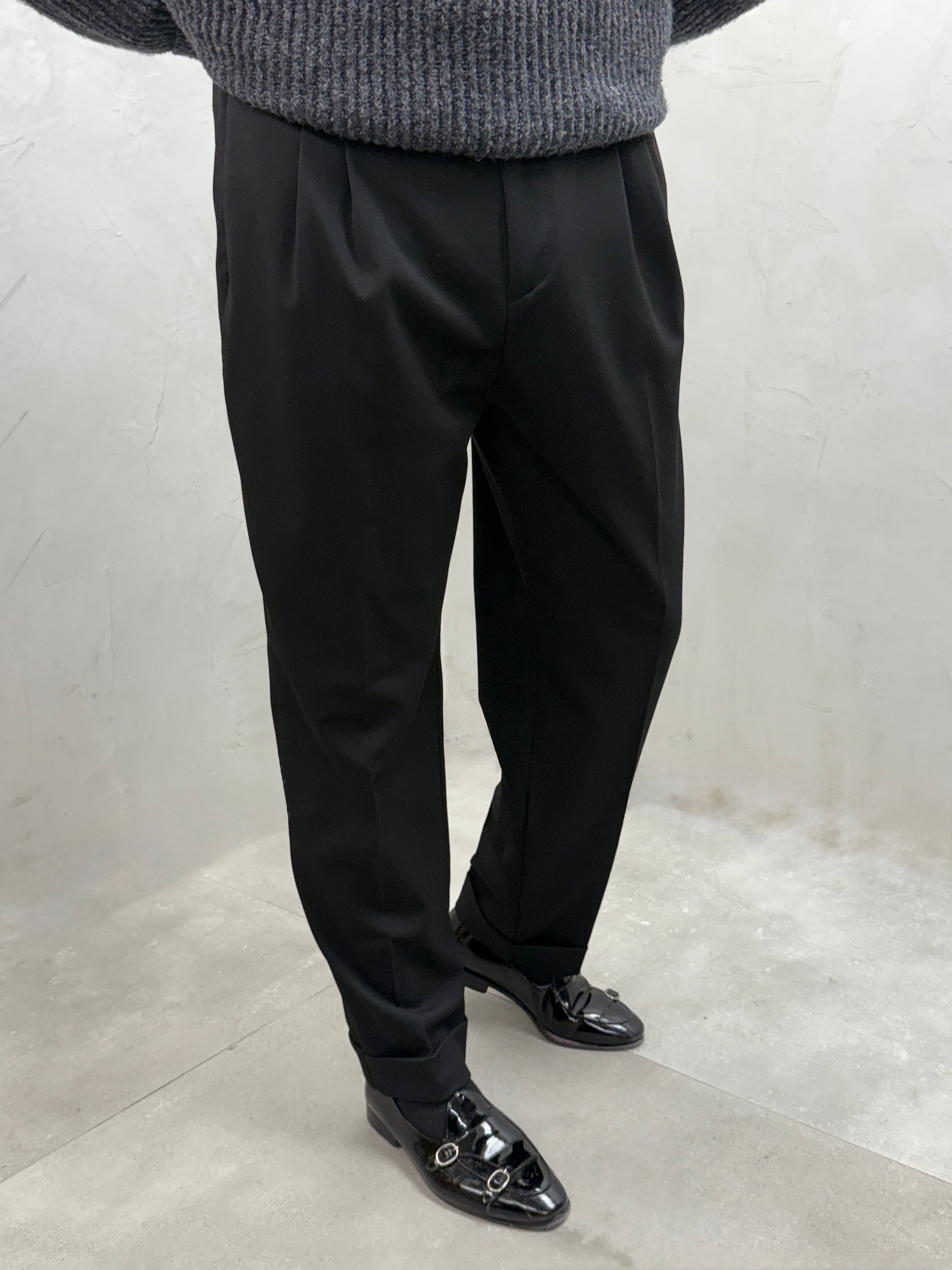 High-Waist Bundfaltenhose