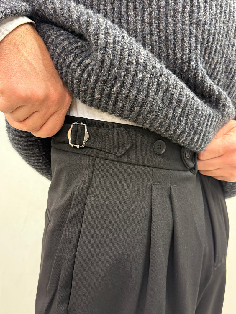 High-Waist Bundfaltenhose